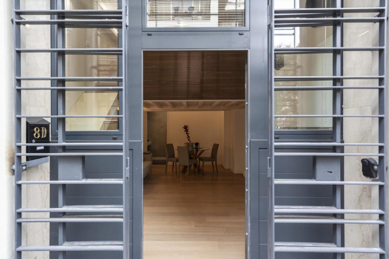 Minimal Loft In Centro A Milano